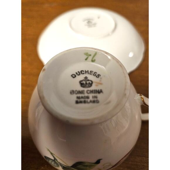 Vintage Duchess Bone China Teacup and Saucer Set Made in England (Gg282) - Picture 7 of 10